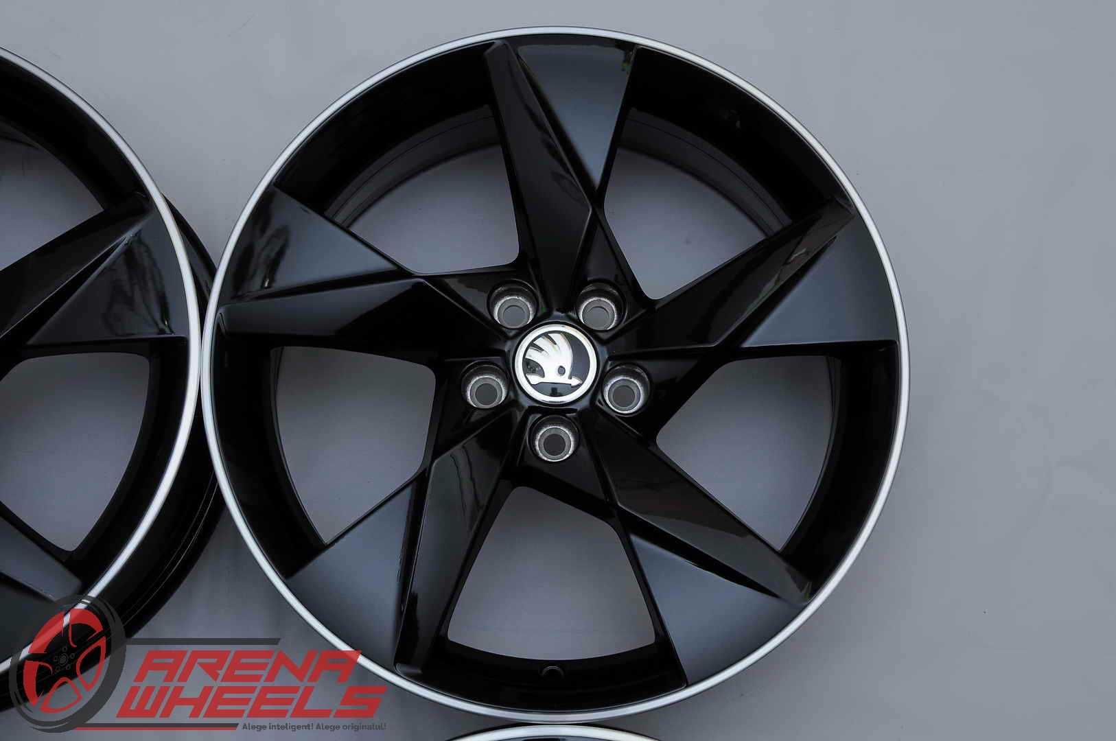 Jante Noi 17 inch Originale Skoda Scala Kamiq Rapid Roomster R17 5x100