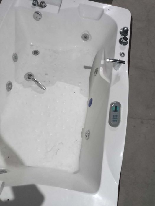 Гидромасаж ванна
