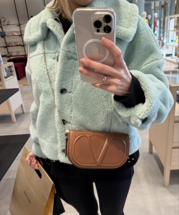 Двулицево яке Twinset