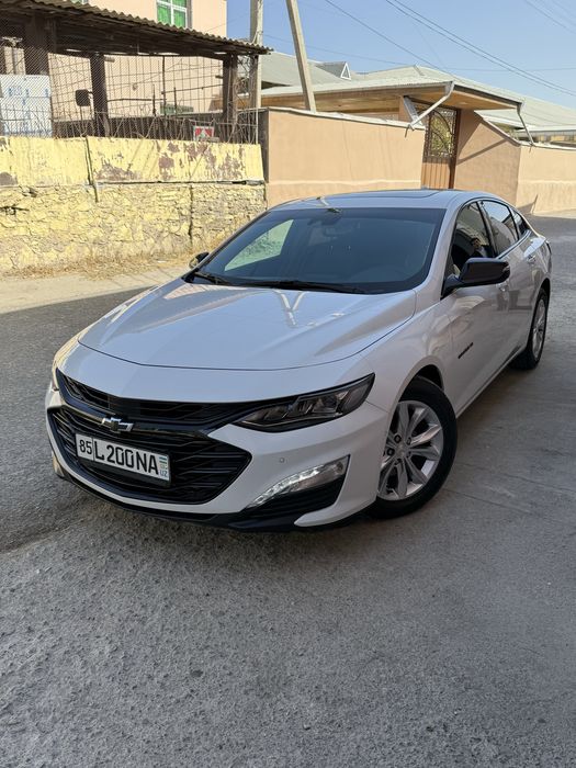 Malibu XL full oq kraska 100% toza 2023