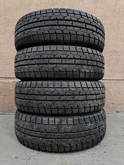 Зимние шины Toyo 185/70/R14