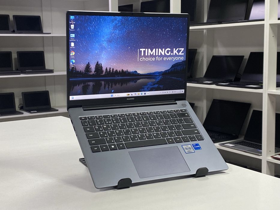 Стильный ноутбук Huawei MateBook D14 - 14/Core i5-12450H/8GB/SSD 512GB