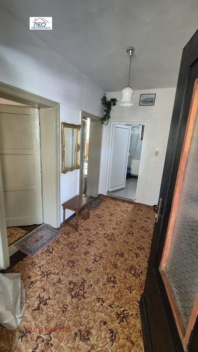 Продава се Къща в Севлиево - 150 кв.м за 956 €/кв.м - Снимка #2