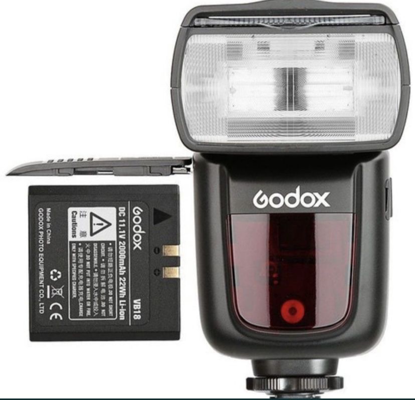 Godox V860c II продам