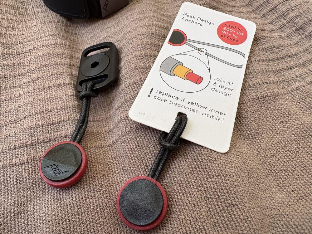 Curea camera gat Peak Design Leash