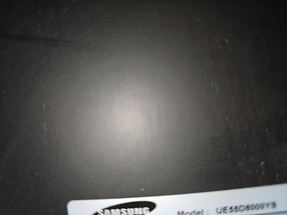 Прэдавам телевизор Samsung