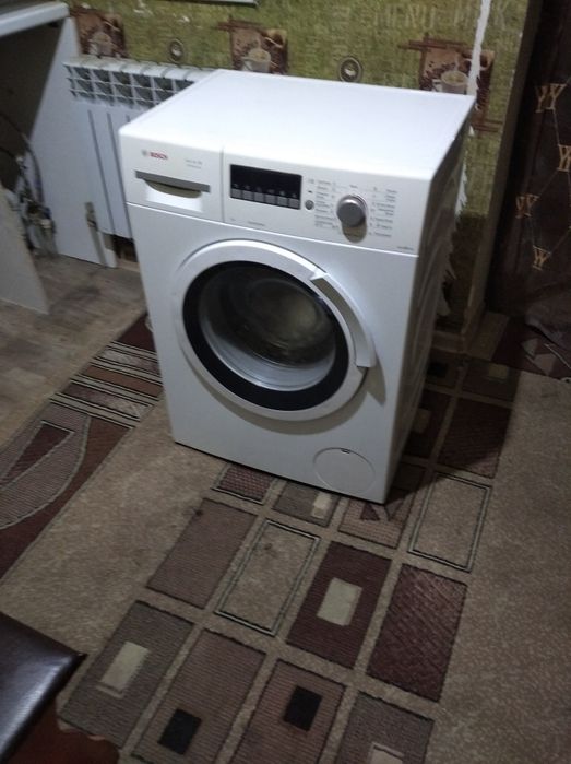 Продам стиральную машину Бош