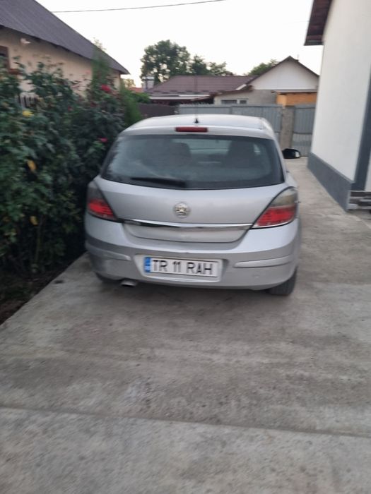 Opel astra pentu dezmembrare fără acte  pret 2200 ron