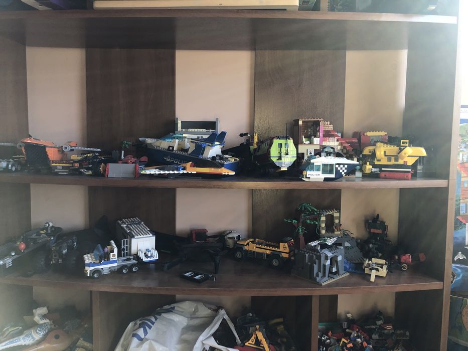 Продам канструктор есть торг