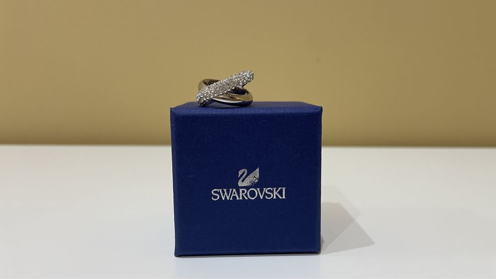 Пръстен Swarovski