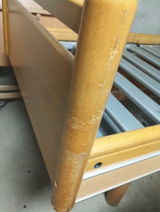 Болнично легло електрическо