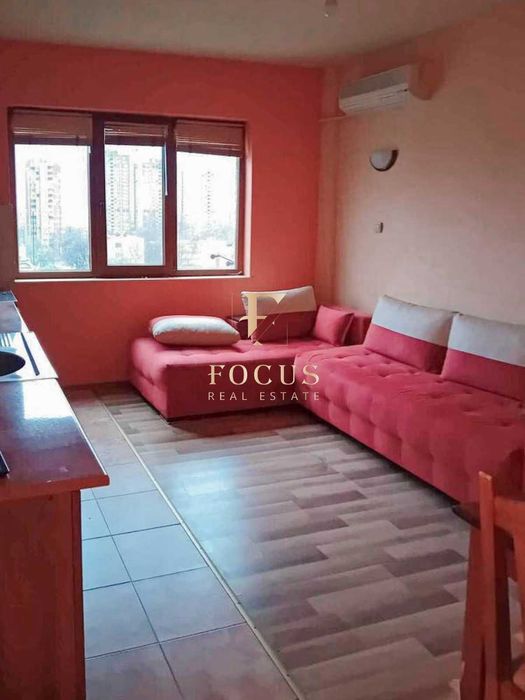 Продава се Тристаен апартамент в Пловдив, Изгрев - 58 кв.м за 826 €/кв.м - Снимка #2