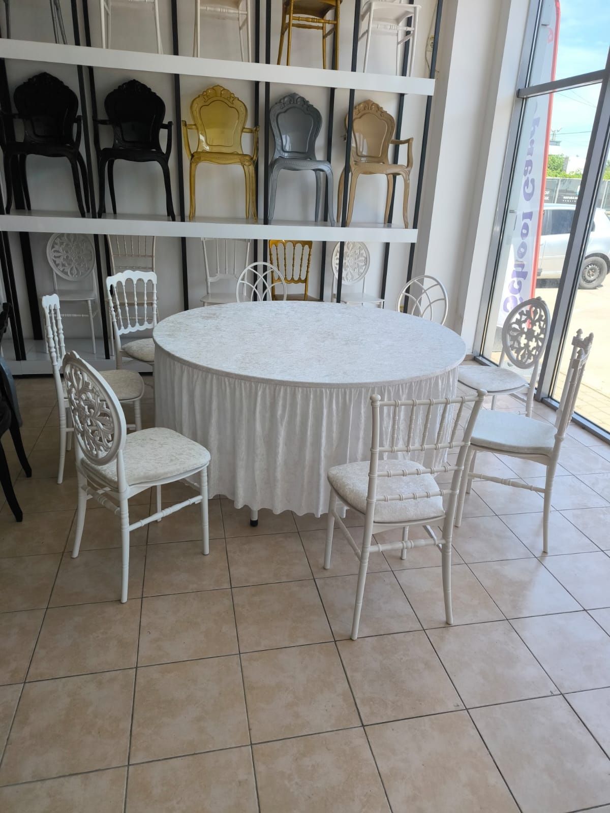 Fata de masa pentru masa rotunda