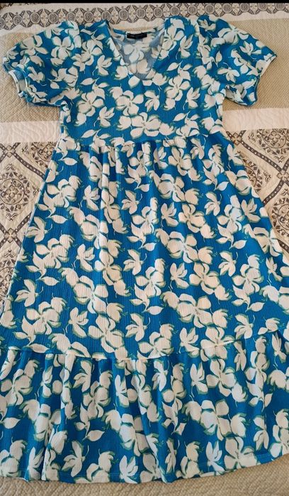 Rochiță Waikiki, pentru dama ,măsura XL