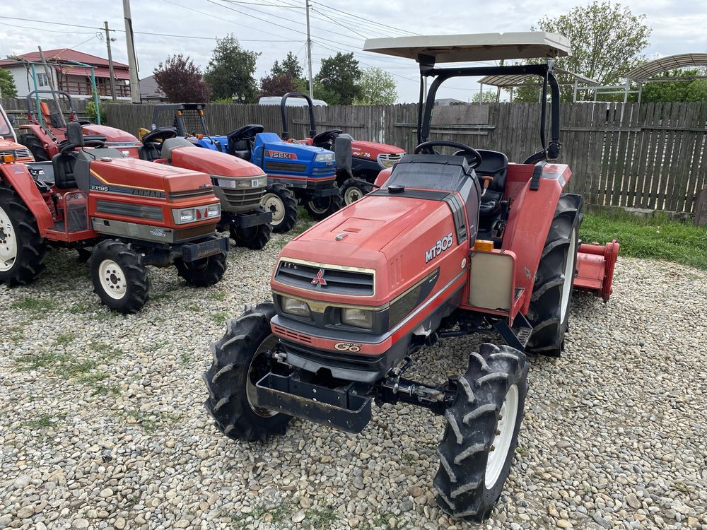 Tractor japonez 4x4 diesel