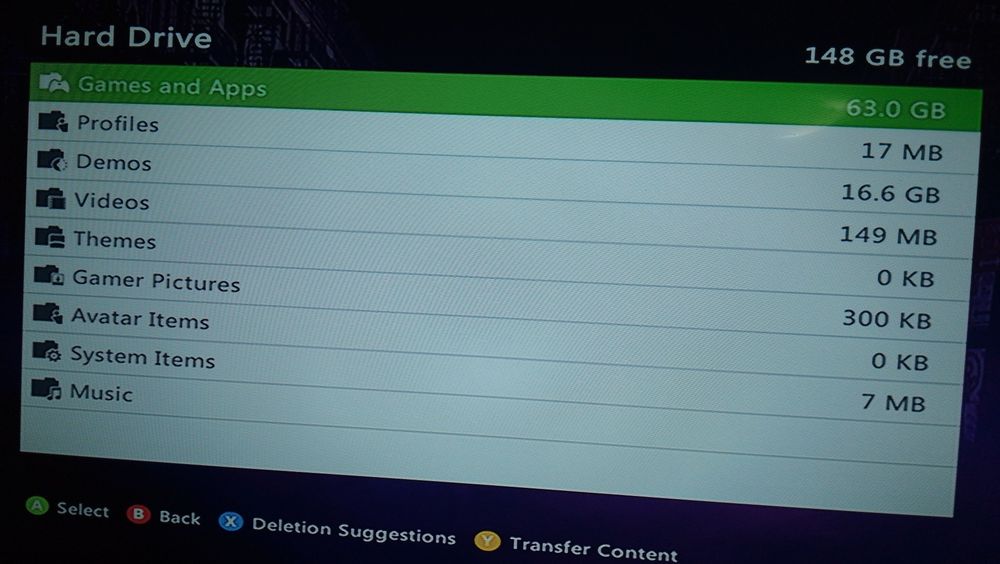 Vând Xbox 360 modat sau schimb cu PS 4 cu diferența din partea mea