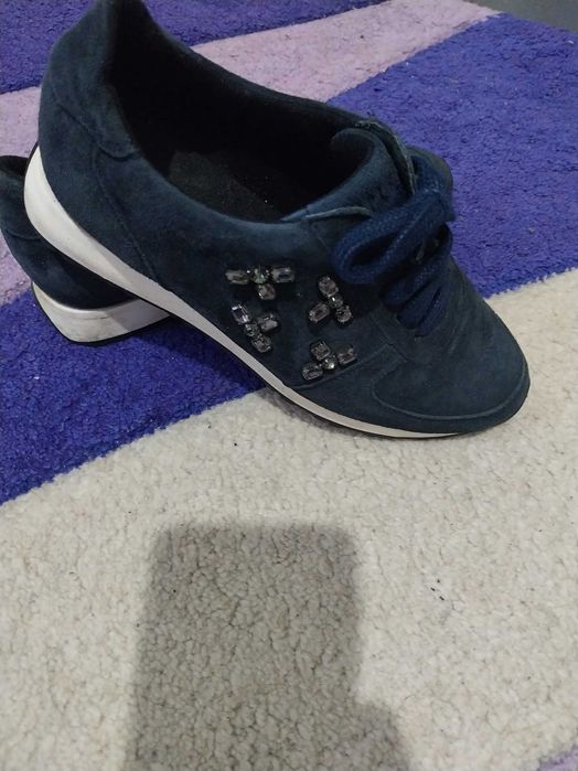 Дамски маратонки Simple