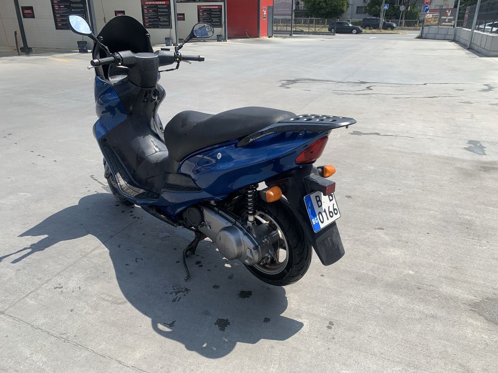Скутер Сузуки 125cc