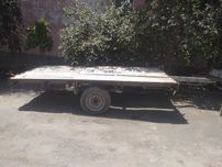 Pris tashish uchun arava