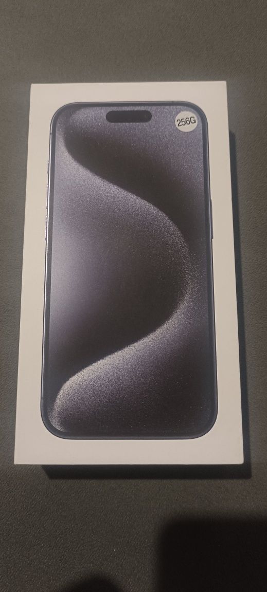 Iphone 15 pro 256 новый
