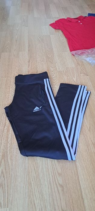 Pantoloni de trening