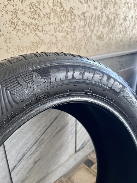 Michelin balon sotiladi 225/55/17