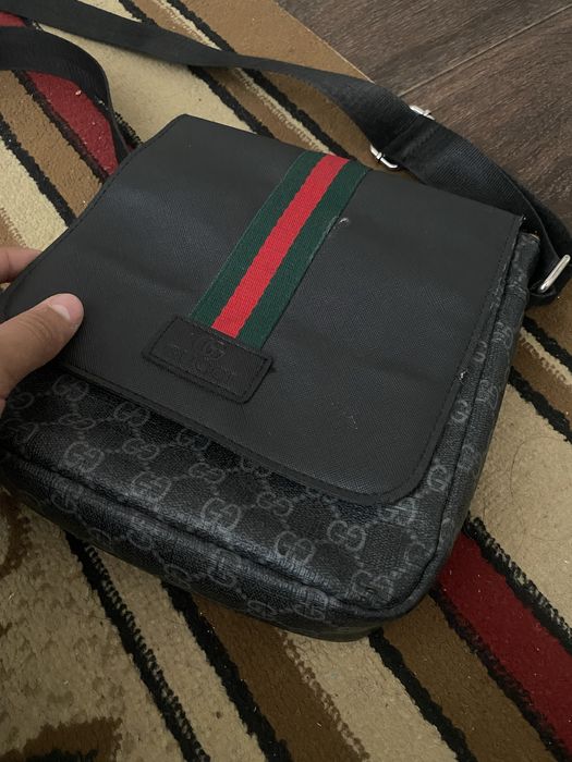 Продаюю барсетку!