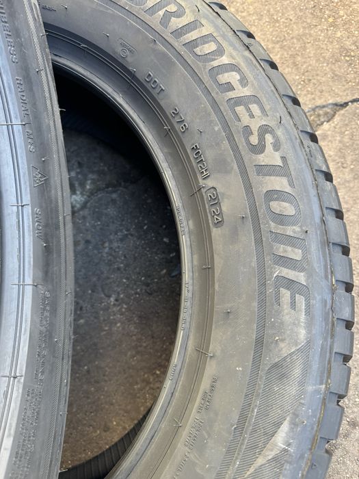2бр Brigestone blizzak 225/60R17