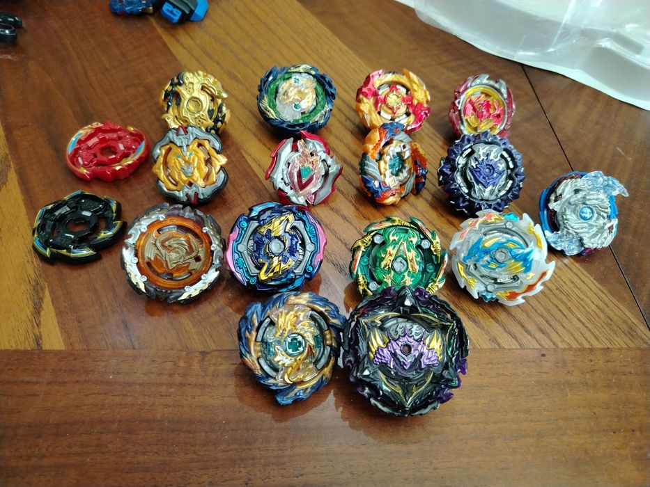 Продаю волчки от SB и TAKARA TOMY