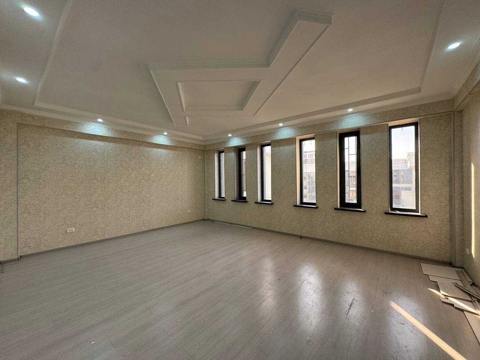 Продаётся 4х комнатная квартира новостройка с евроремонтом в городе