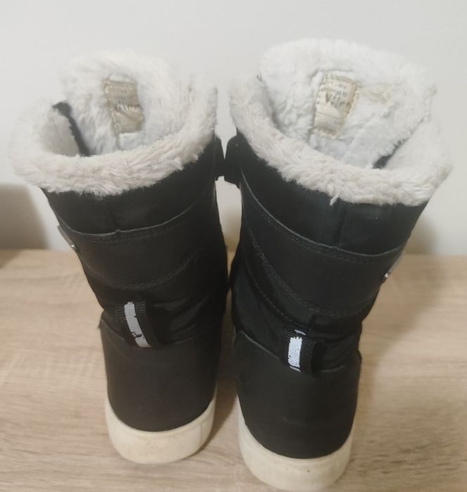 Зимни ботушки номер 37