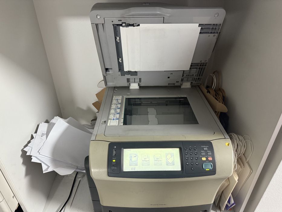 Imprimanta HP LaserJet 4345mfp