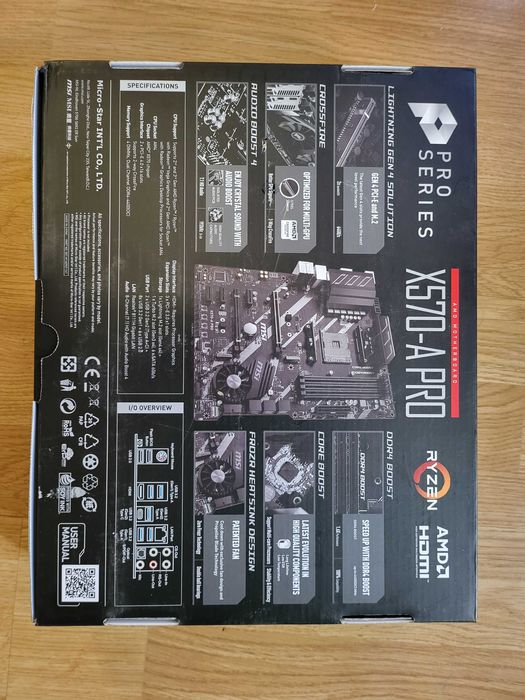 MSI x570 AMD Ryzen 3900x Wraith Prism cooler 32GB Ram