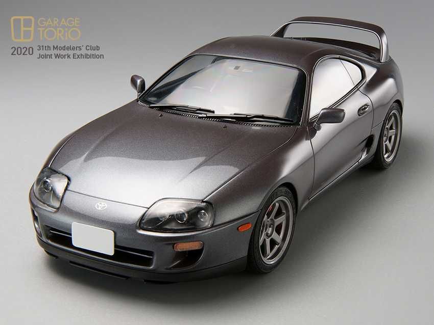 KIT Macheta auto 1:24 Toyota Supra cu motor complet - Cititi descriere