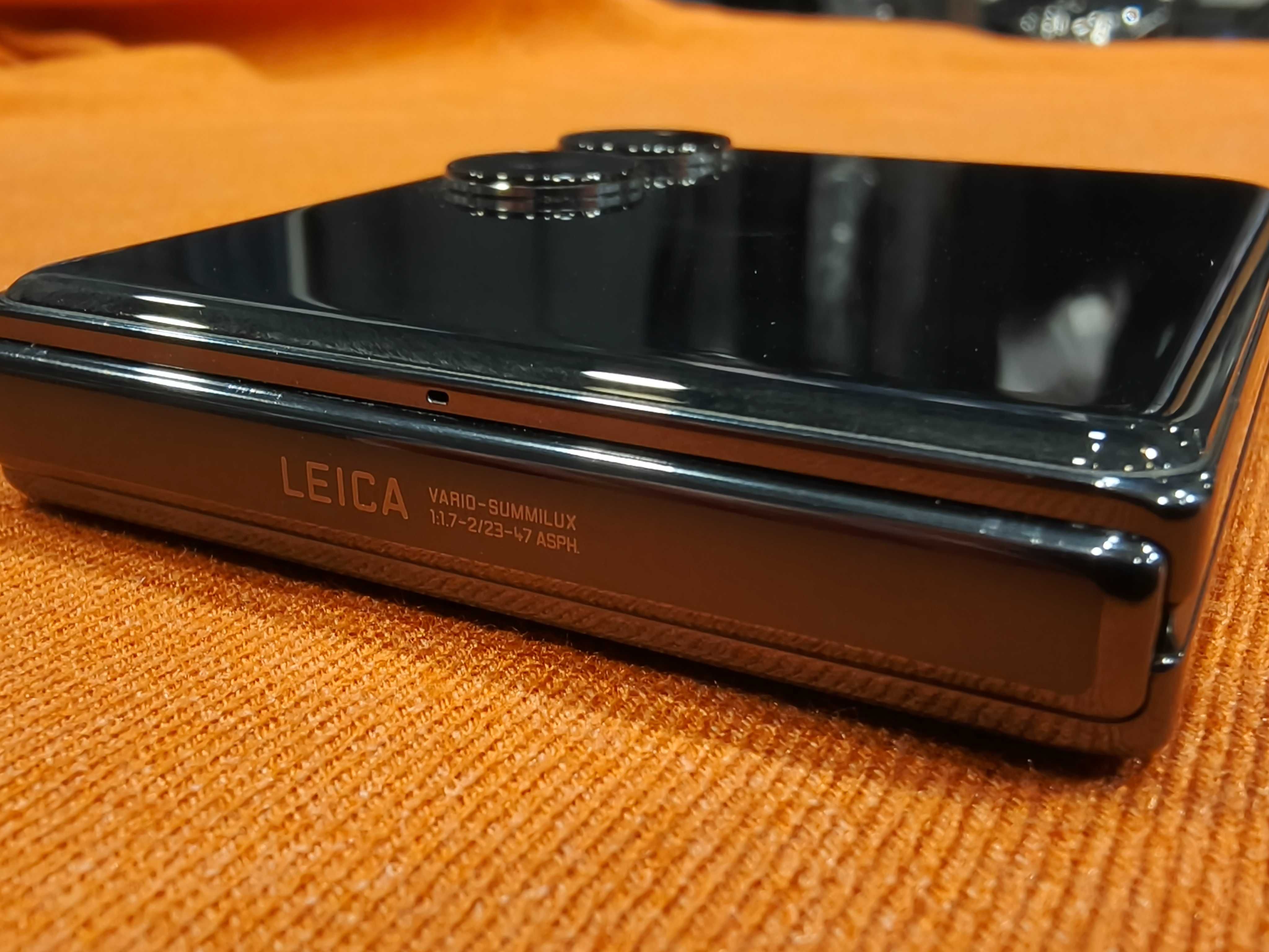 Сгъваем Xiaomi Mix Flip черен 12/256 SD8 Gen3 Leica