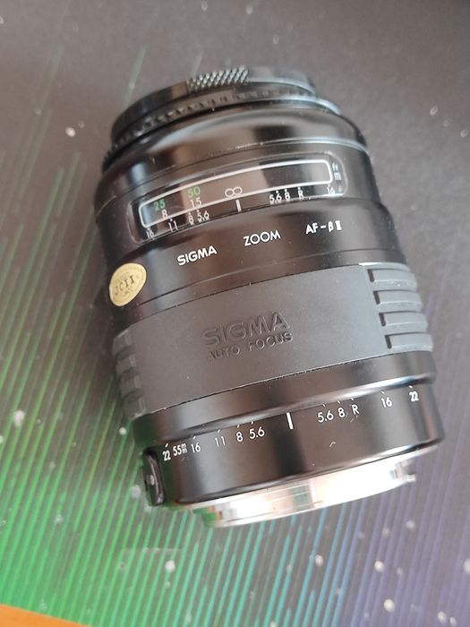 Sigma 55-200mm f/4-5.6 II EF обектив Канон