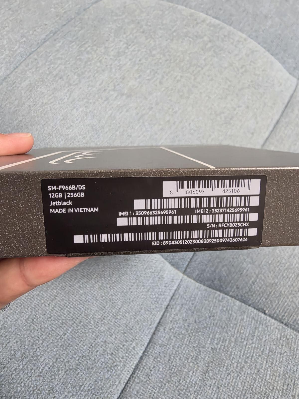 Samsung Galaxy Fold 7 256GB jetblack, запечатан