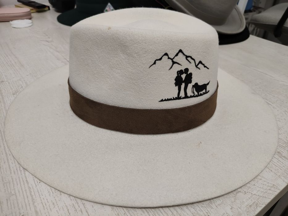 Pălărie de munte custome Pălăria dadarlat