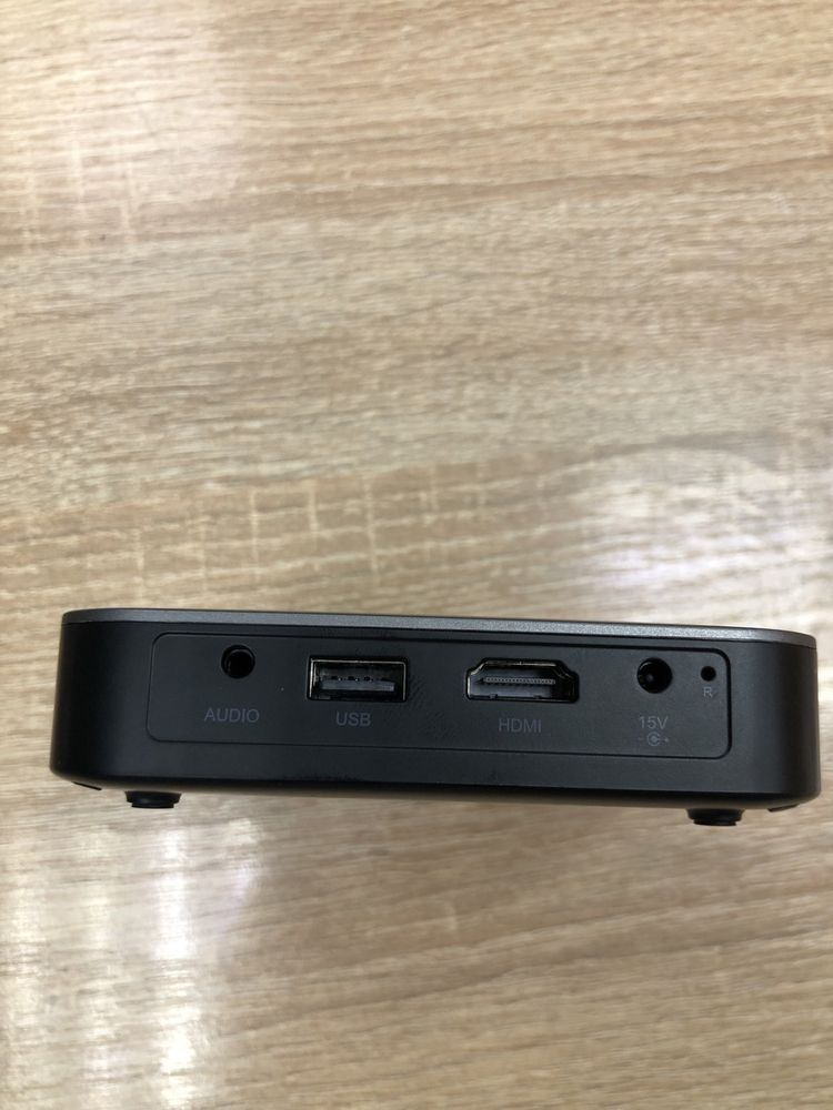 (А4) Проектор Portable Mini