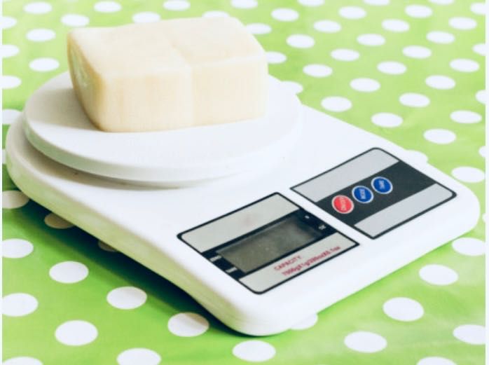 Електронна везна; Electronic kitchen scale SF-400