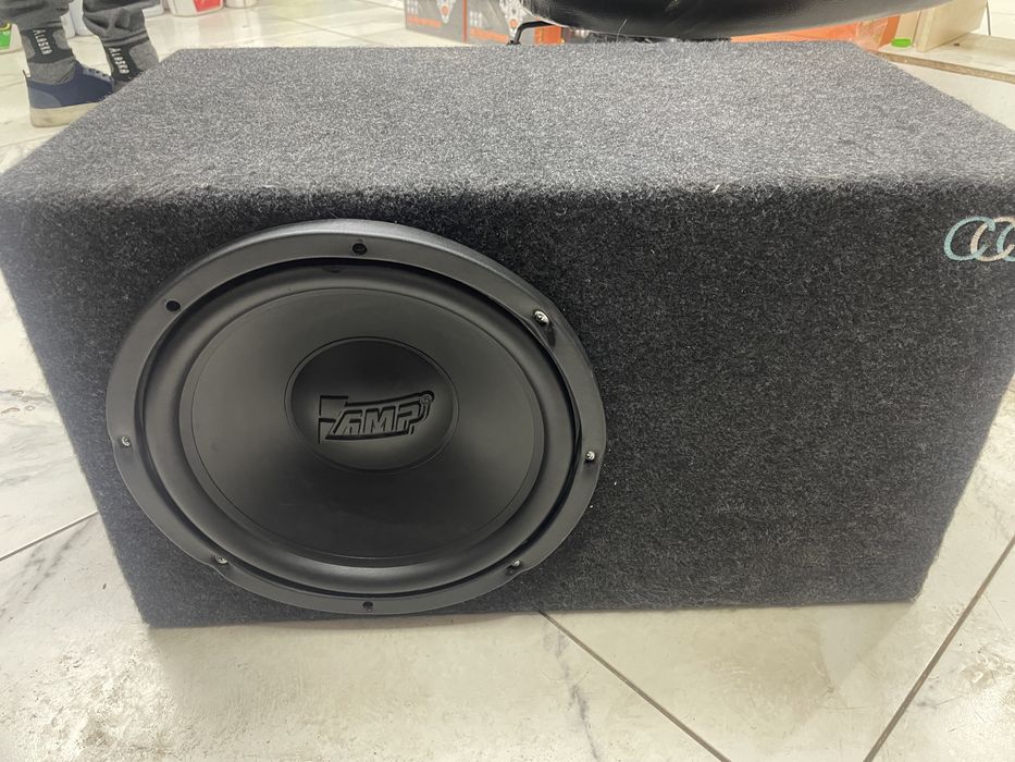 Сабвуфер Амр с усилителем амр