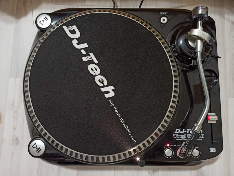 Продавам Два Грамофона DJ-Tech Vinyl USB 10