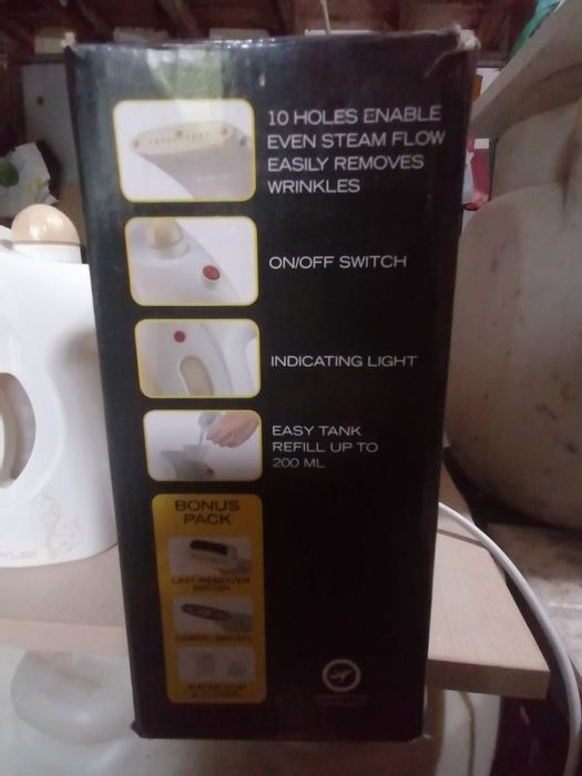 Mașină de călcat abur