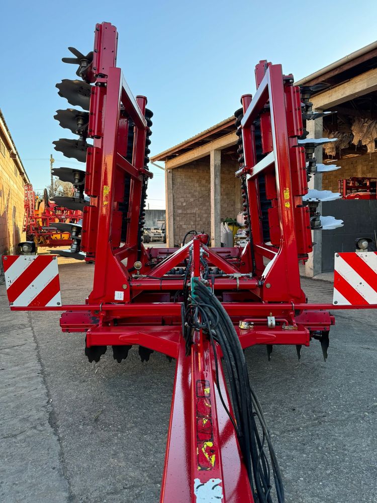 Utilaje agricole Cisterna Disc Horsch Plug Lemken remorca