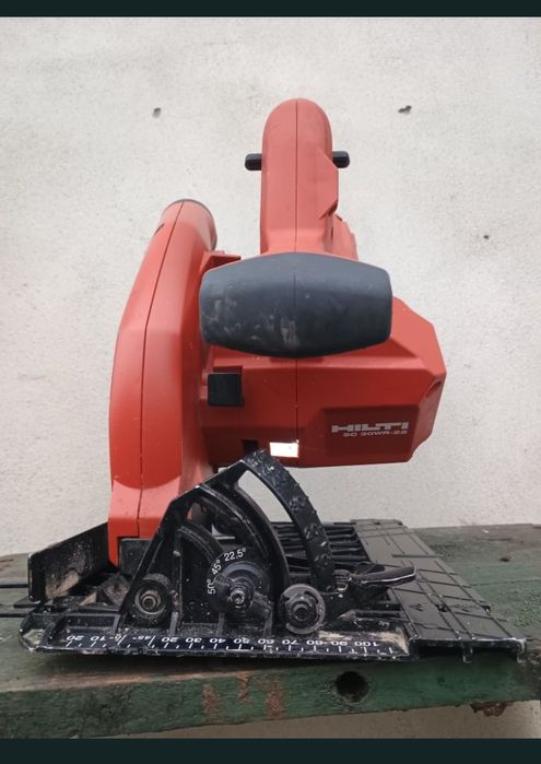 Circular hilti sc 30 wr 22 nuron an 2025 + baterie 5 amperi