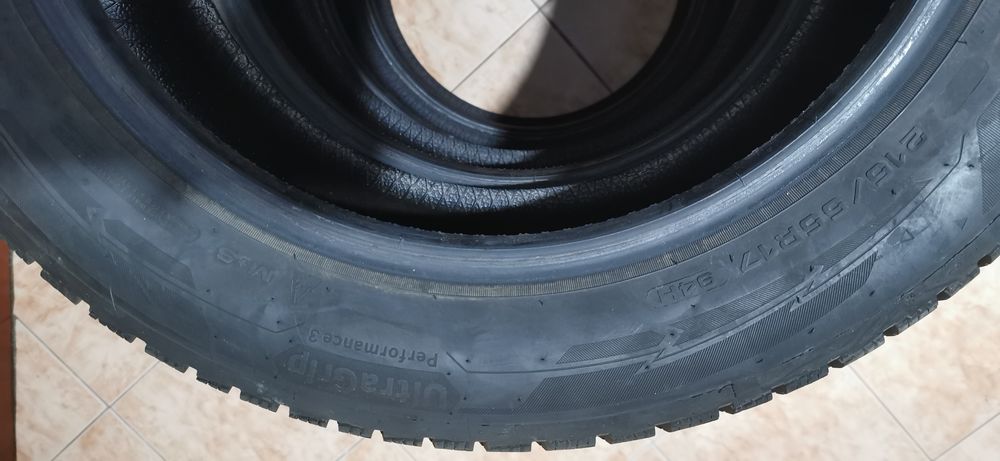 Vand anvelope de iarna Goodyear 215/55R17