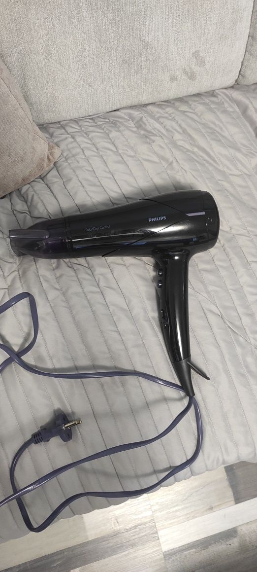 Сешоар Philips 2 броя и ретро преса Babyliss