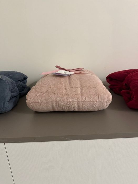 Дебело зимно одеяло с ръкави и качулка TOP QUALITY HOME SWEET