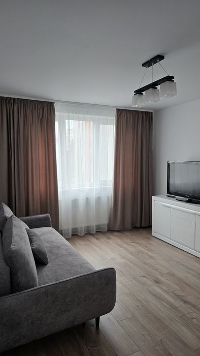 Apartament de închiriat
