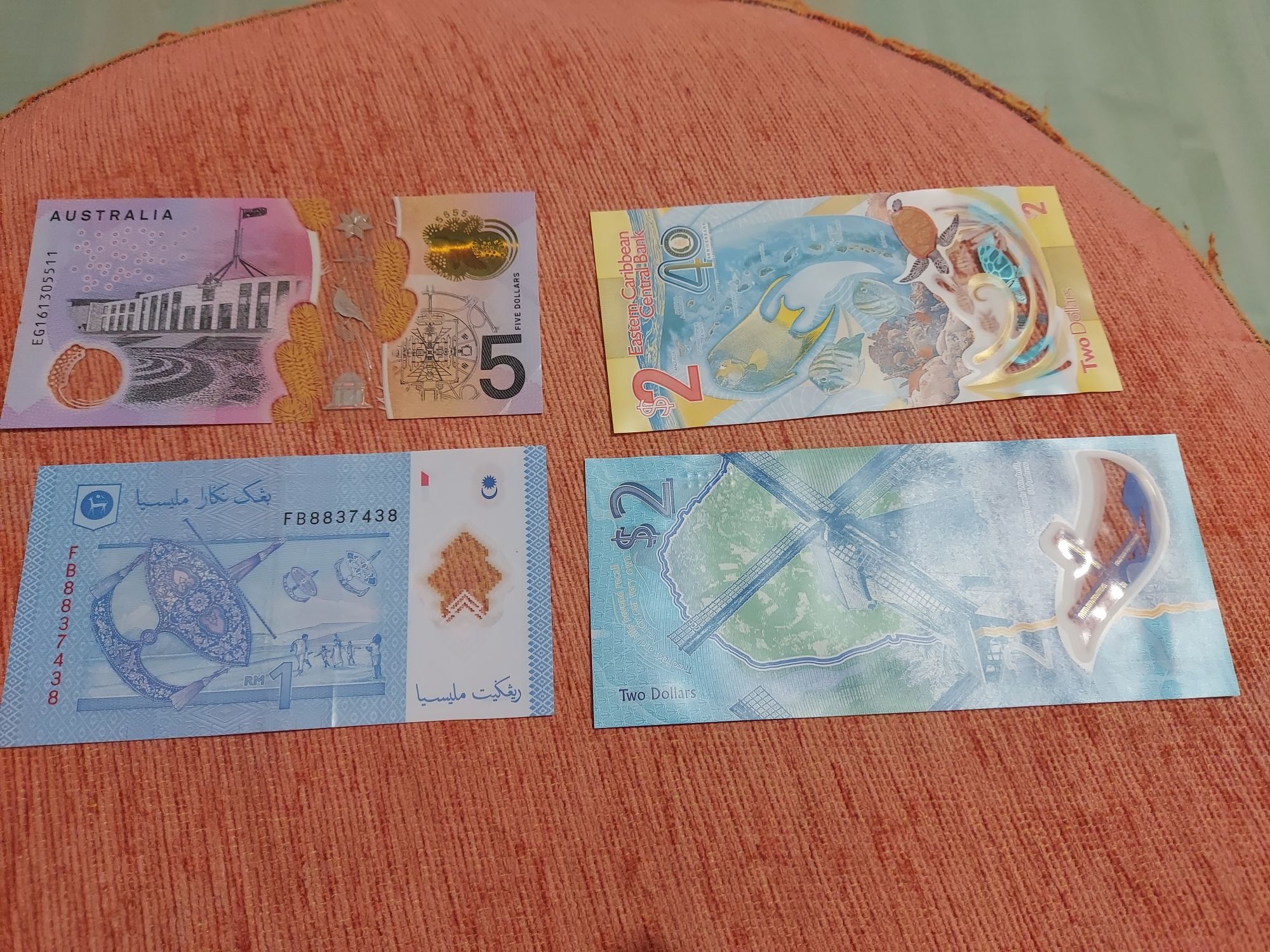 Продавам лот банкноти
